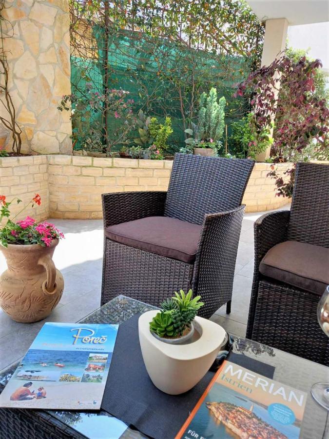 Melody Apartment Пореч Екстер'єр фото